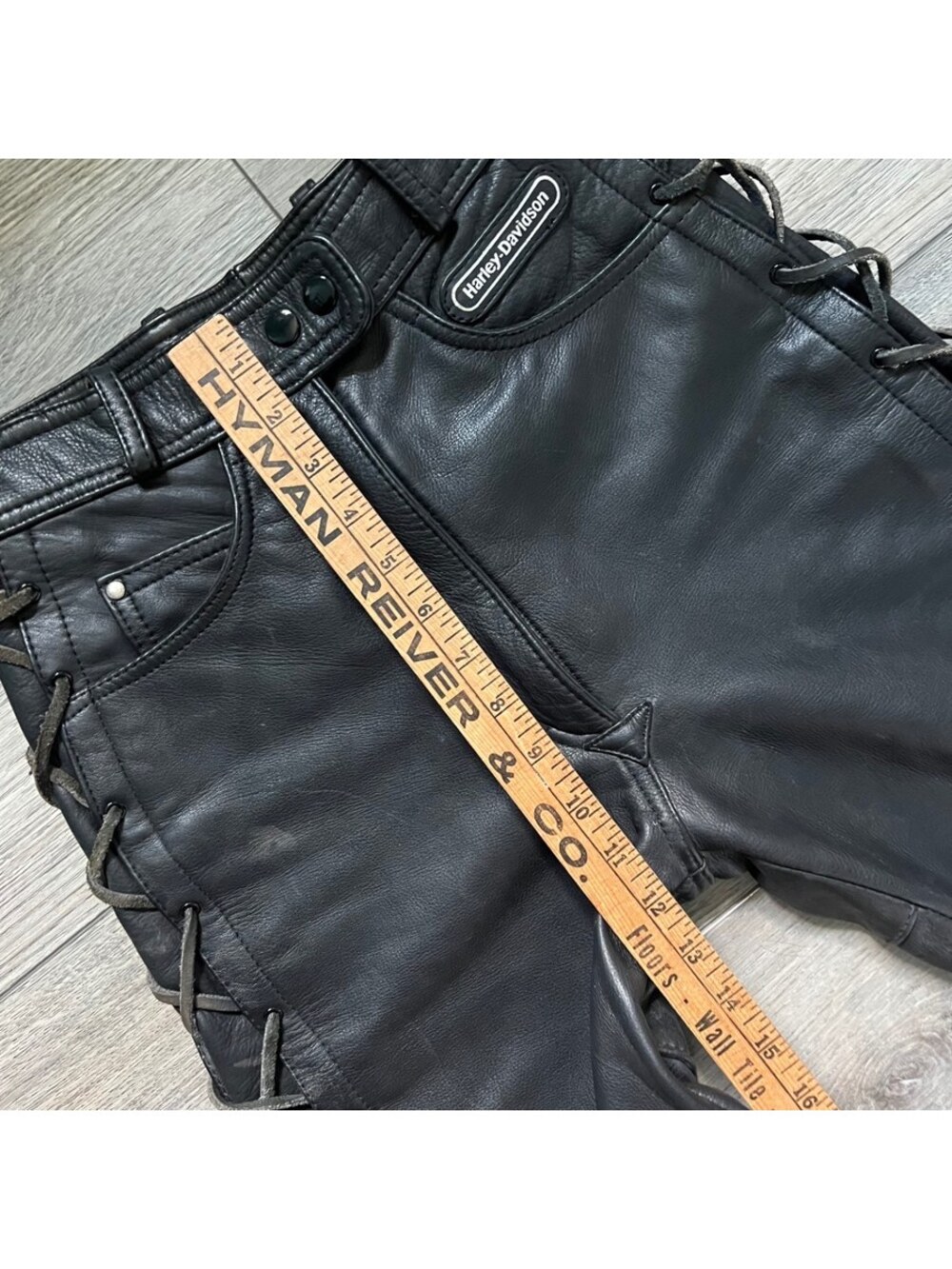 Vintage Harley-Davidson Women's 8 Leather Lace Up Motorcycle Pants Black - Picture 13 of 14